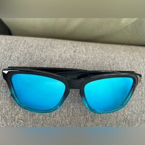 Black and Blue Mirror Polarized Sunglasses
